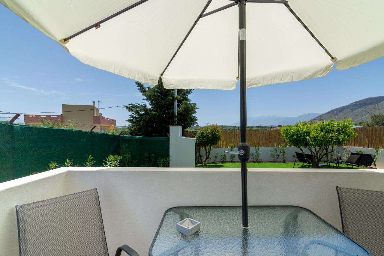 Gazi Modern House With Pool Near Beach מראה חיצוני תמונה
