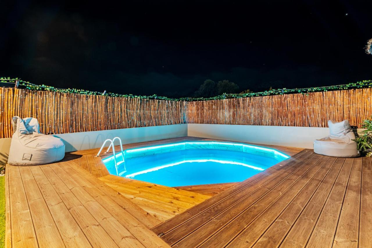 Gazi Modern House With Pool Near Beach מראה חיצוני תמונה