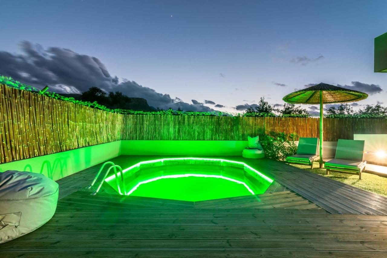 Gazi Modern House With Pool Near Beach מראה חיצוני תמונה