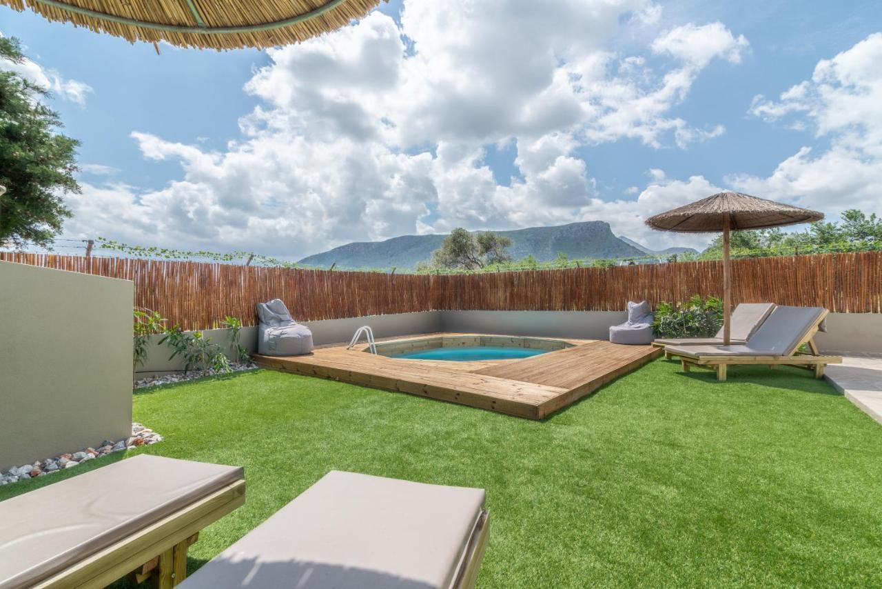 Gazi Modern House With Pool Near Beach מראה חיצוני תמונה